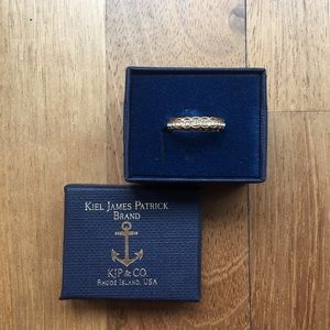 Kiel James Patrick scalloped ring size 6